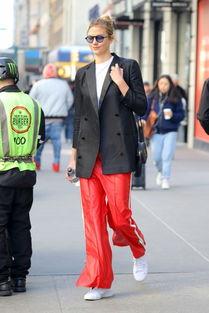 明星阔腿裤街拍图片,明星阔腿裤街拍，演绎潮流新风尚