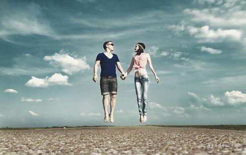 自由吃瓜情侣拍照姿势,自由吃瓜情侣的创意拍照姿势大盘点