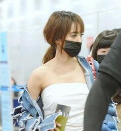 明星机场照蔡依林,时尚穿搭吸睛无数