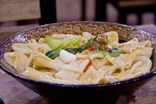 西安头条十大面食,探寻古都风味，尽享面食盛宴