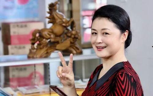 于月仙上明星来了,精彩演绎引发观众期待