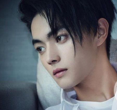 短发古风帅哥网红是谁,揭秘短发古风帅哥网红之谜